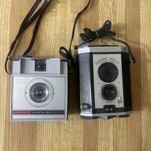 Vintage Kodak Brownie Reflex Synchro Model 127mm Film Camera & Fiesta R4 Lot